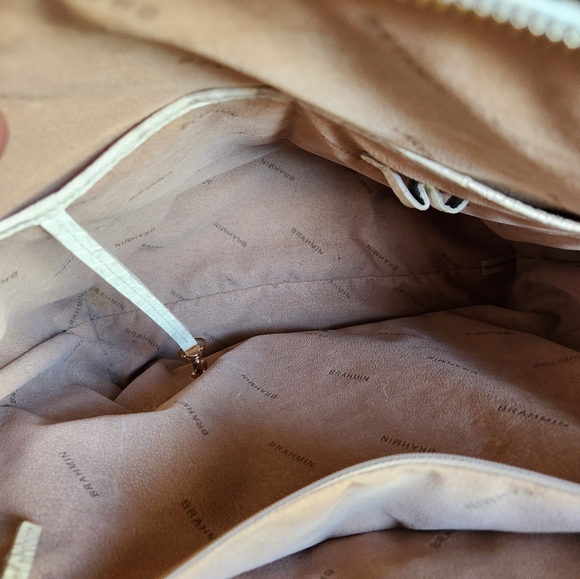 LIKE NEW Large Duxbury Pearl Melbourne Cream Bag - Picture 6 of 9